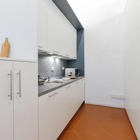 Stylish Flat In Daire Ferrara